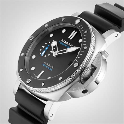 panerai submersible 42mm lug to lug